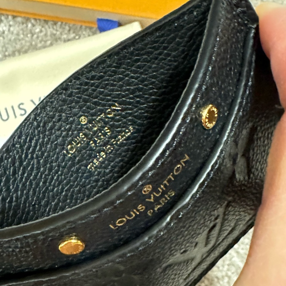 Louis Vuitton LV empreinte card holder black NWT NIB - Picture 3 of 5